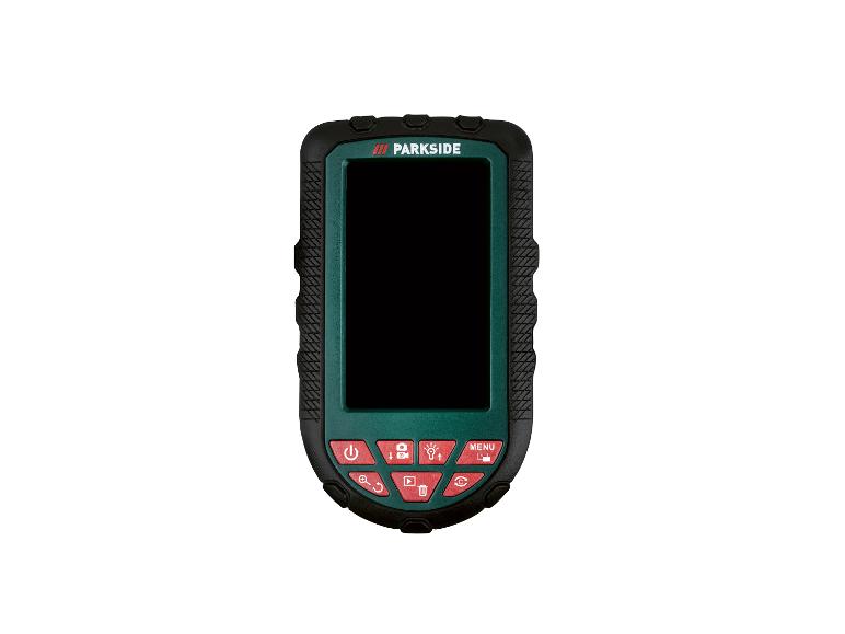 Groen en zwart handheld apparaat met scherm en rode knoppen voor diverse functies.