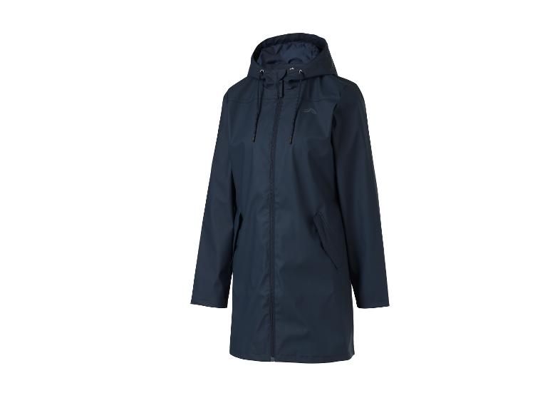 Donkerblauwe regenjas met capuchon en ritssluiting.