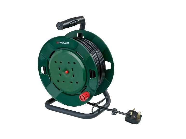 PARKSIDE kabelhaspel met vier stopcontacten en Britse stekker