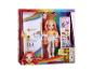 Rainbow High pop met roze haar, kluisje en accessoires.