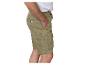 Beige cargoshort voor heren met een zijzak en een zwart label.