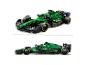 Twee aanzichten van een groen en zwart Lego Aston Martin F1-model met sponsorlogo's.