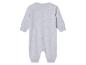 Lichtgrijze baby romper.