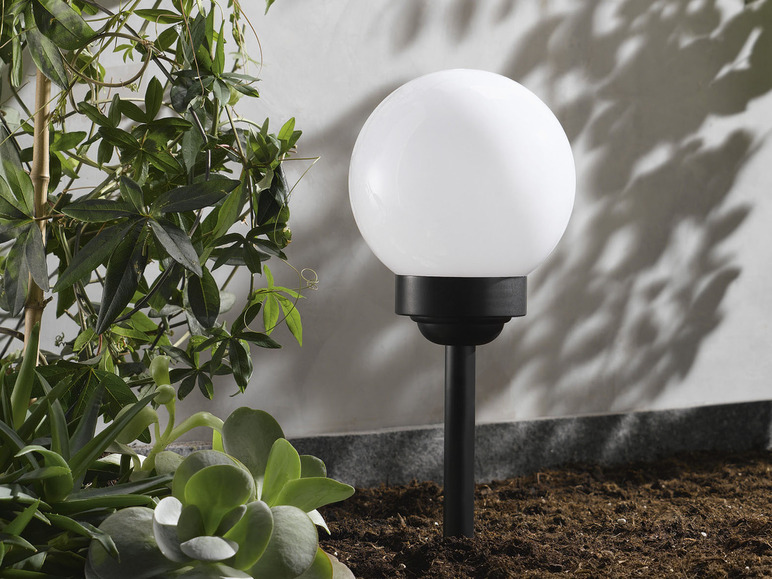 Ga naar volledige schermweergave: LIVARNO home Solar LED-lamp Ø15 cm - afbeelding 7
