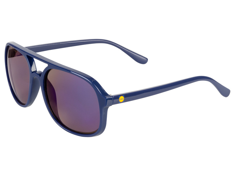 Blauwe zonnebril met spiegelende glazen van Lidl.