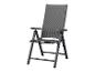 Grijze aluminium vouwstoel met armleuningen.