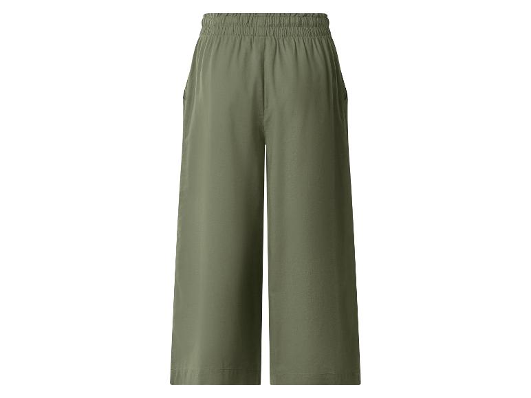 Achteraanzicht van olijfgroene wijde broek met elastische tailleband