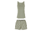 Olijfgroene dames pyjamaset met top en gestreepte shorts.