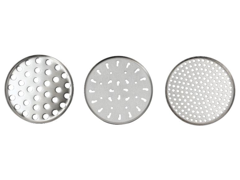Drie ronde, geperforeerde metalen schijven met verschillende gatenpatronen