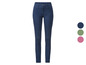Donkerblauwe skinny jeans voor dames.