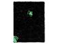 Zwarte handdoek met spinnenweb en twee groene spinnen, ideaal voor Halloween.