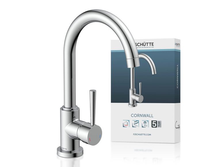 Een chromen keukenkraan van het merk Schütte, model Cornwall.