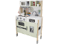 Houten speelkeuken met oven, magnetron, gootsteen en koelkast, compleet met accessoires.