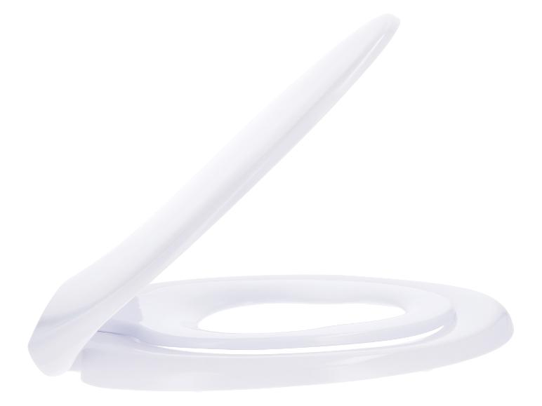 Witte toiletbril en deksel, omhooggeklapt, op een witte achtergrond.