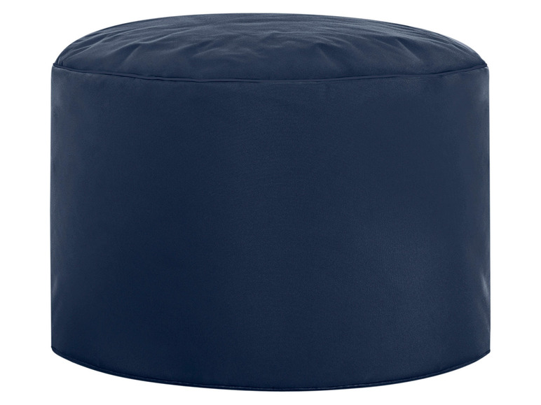 Een donkerblauwe ronde poef.