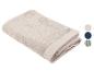 Beige handdoek met logo en stalen van kleuropties.
