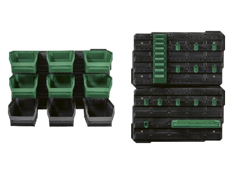 Wandorganizer met groene en grijze bakjes en gereedschapshouders.