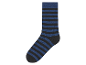 Een blauw en zwart gestreepte sok.