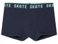 Donkerblauwe boxershorts met 'Skate' op de band