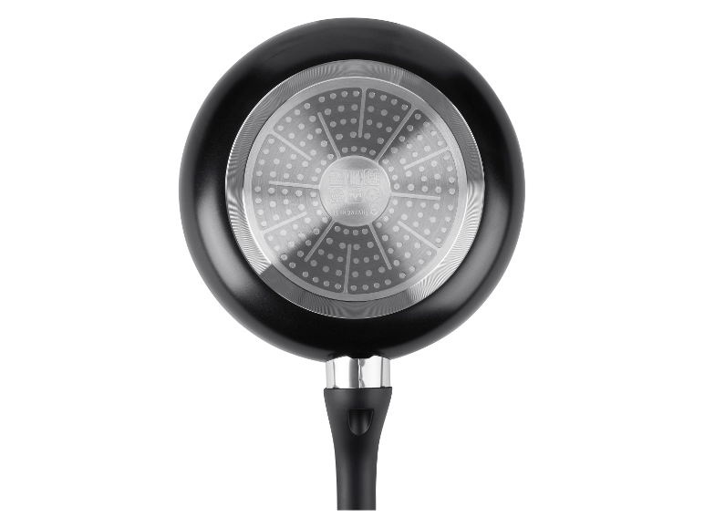 Onderkant van een Silvercrest koekenpan.