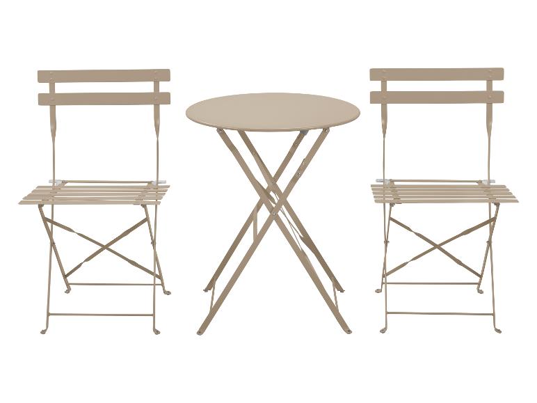 Beige bistroset met twee klapstoelen en een ronde klaptafel.