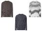 Twee heren Henley-shirts met lange mouwen in donkergrijs en blauw, en een wit-zwart gestreept shirt met lange mouwen.