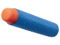 Blauwe Nerf dart met oranje punt.