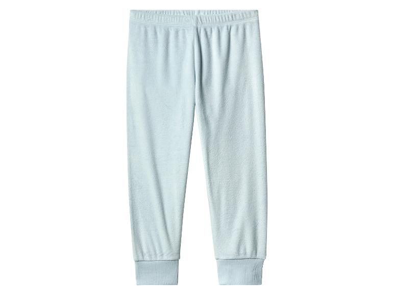 Lichtblauwe fleece pyjamabroek met elastische boorden.