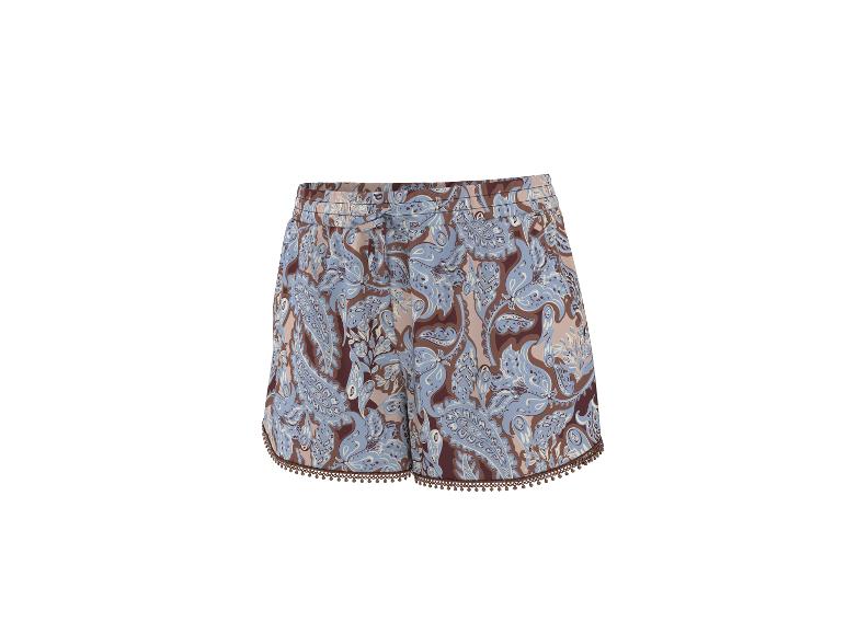 Dames shorts met blauw en bruin paisley-patroon, met kwastjesrand.