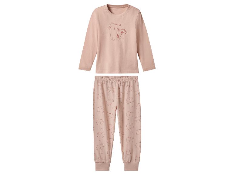 Lichtroze meisjes pyjama met kattenprint.