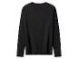 Eenvoudig zwart T-shirt met lange mouwen