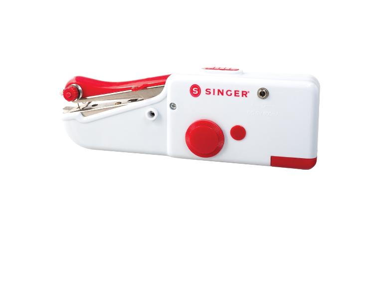 Witte en rode handheld Singer naaimachine op witte achtergrond