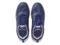 Twee paar blauwe sportschoenen met witte zool