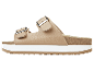 Beige leren plateau sandalen met twee gespen.