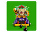 LEGO Super Mario Bowser met een auto en bommen.