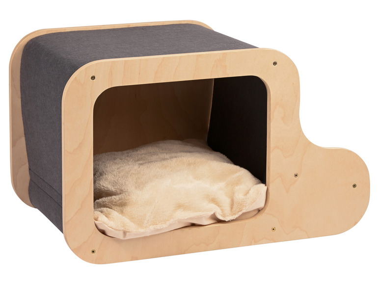 Houten hondenbed met een comfortabel kussen.