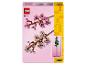 LEGO doos met roze en witte kersenbloesems, met montage-instructies.