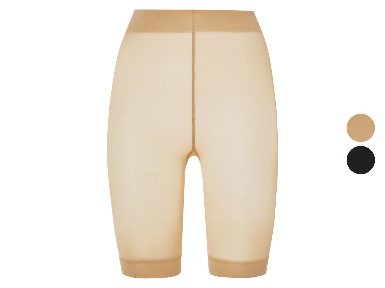 Transparante beige en zwarte shorts.