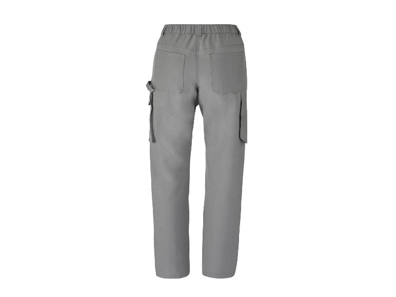 Grijze werkbroek met elastische tailleband en zakken, achteraanzicht.