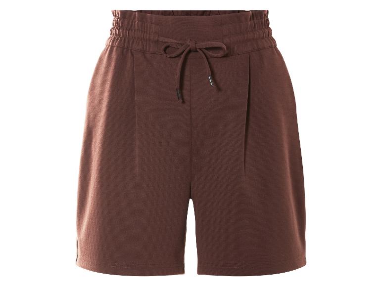 Bruine shorts met trekkoord.