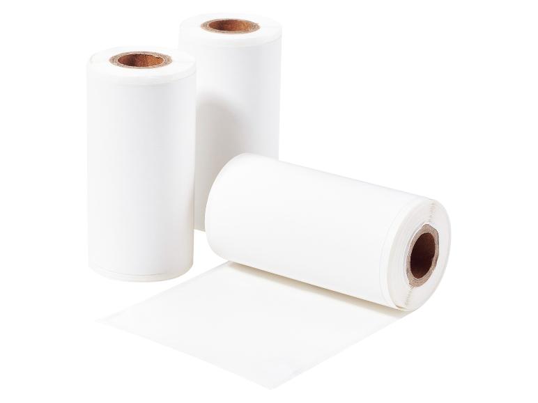 Wit thermisch printpapier op rollen.