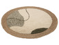 Rond vloerkleed met jute rand en abstract ontwerp in beige en groen.