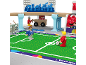 Houten voetbal speelset met spelers, veld, kraampjes en fans.
