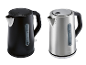 Twee SILVERCREST® SWKE 3000 H1 waterkokers, één zwart en één roestvrij staal, met 1,7L inhoud.
