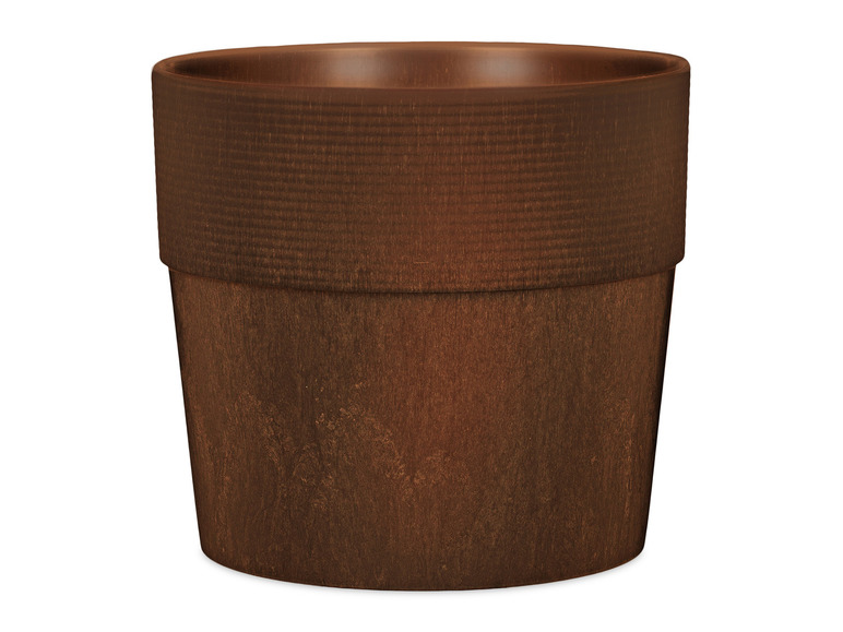 Een bruine bloempot van terracotta.