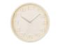 Beige wandklok, minimalistisch design, cijfers in reliëf.