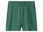 Groene katoenen short met elastische tailleband.
