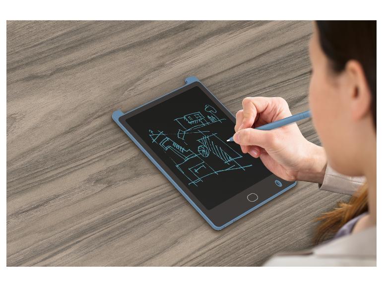 Tekenen op een grafisch tablet met een stylus.