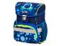 Blauwe schooltas met voetbalthema en reflecterende details.