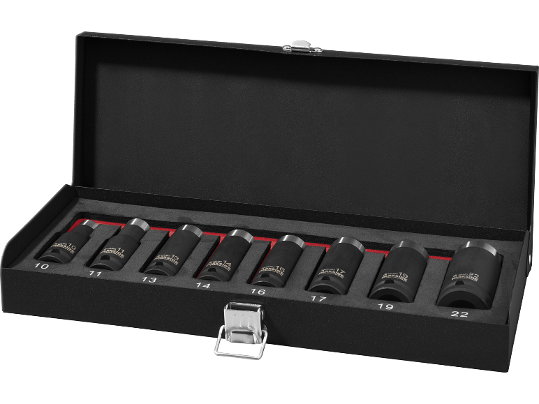 Zwarte metalen doos met een set dopsleutels in verschillende maten van 10 tot 22 mm.
